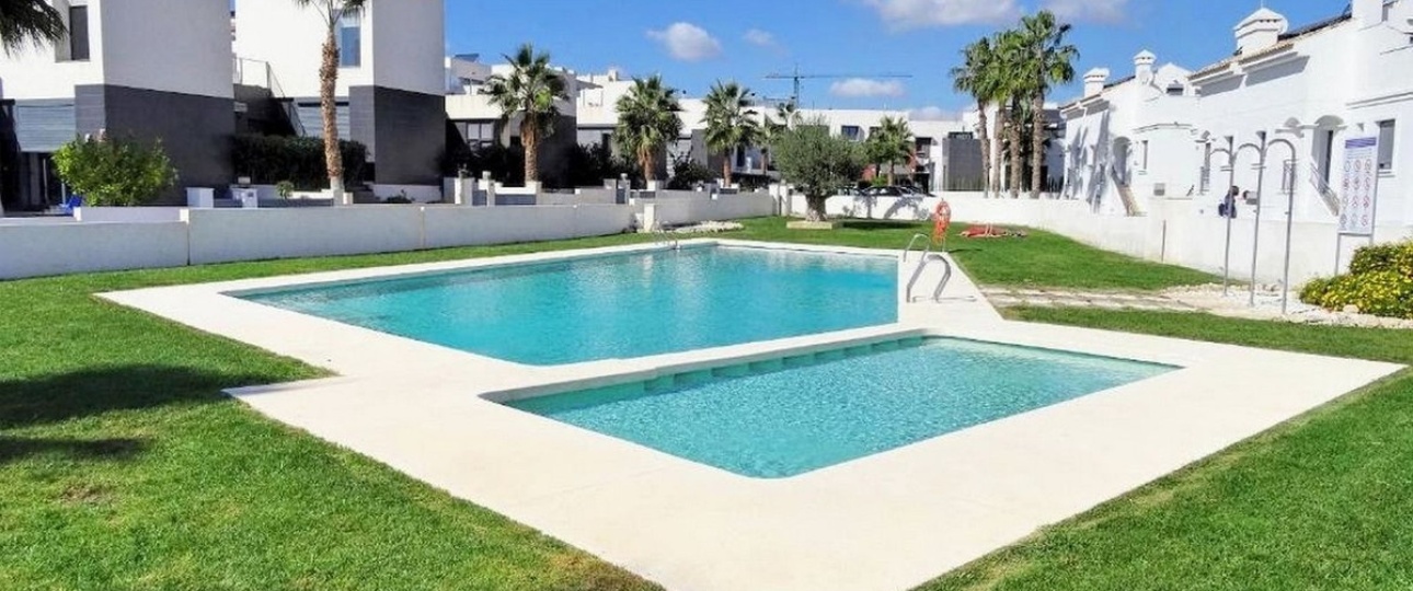 Resale - apartment - Orihuela - Villamartin
