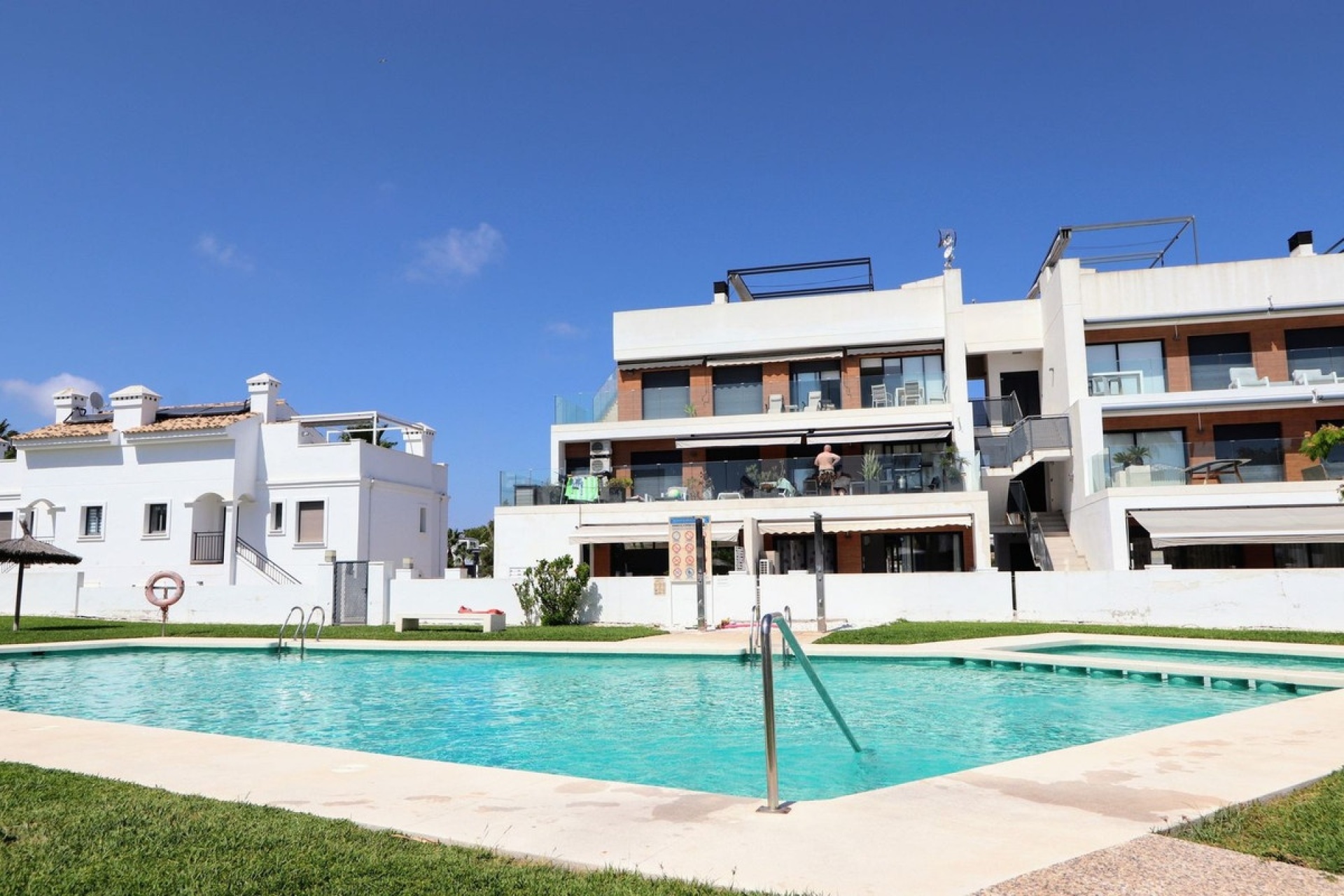 Resale - apartment - Orihuela - Villamartin