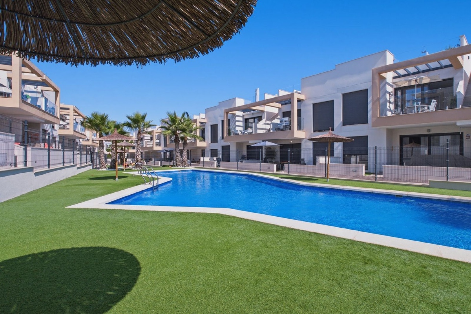 Resale - apartment - Orihuela - Villamartin