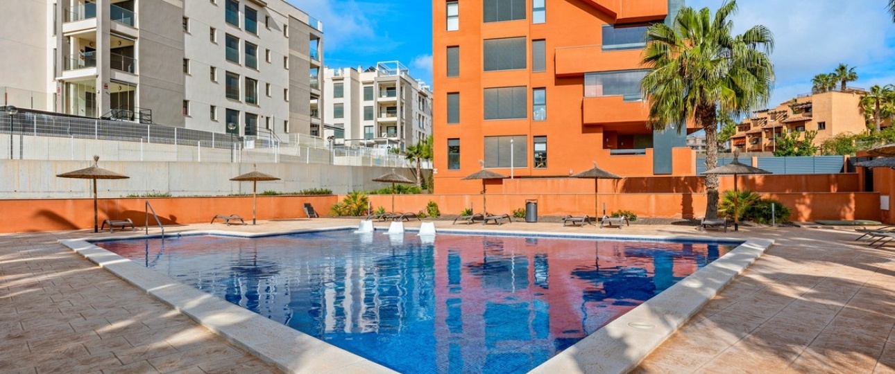 Resale - apartment - Orihuela - Villamartin