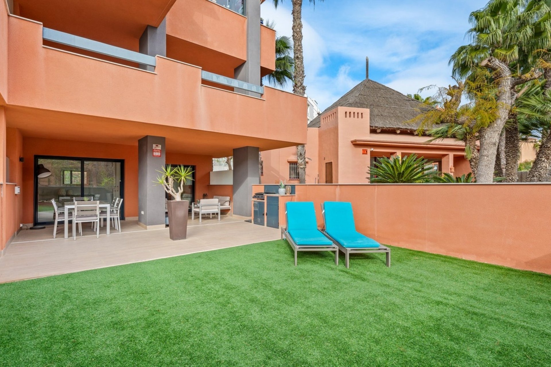 Resale - apartment - Orihuela - Villamartin
