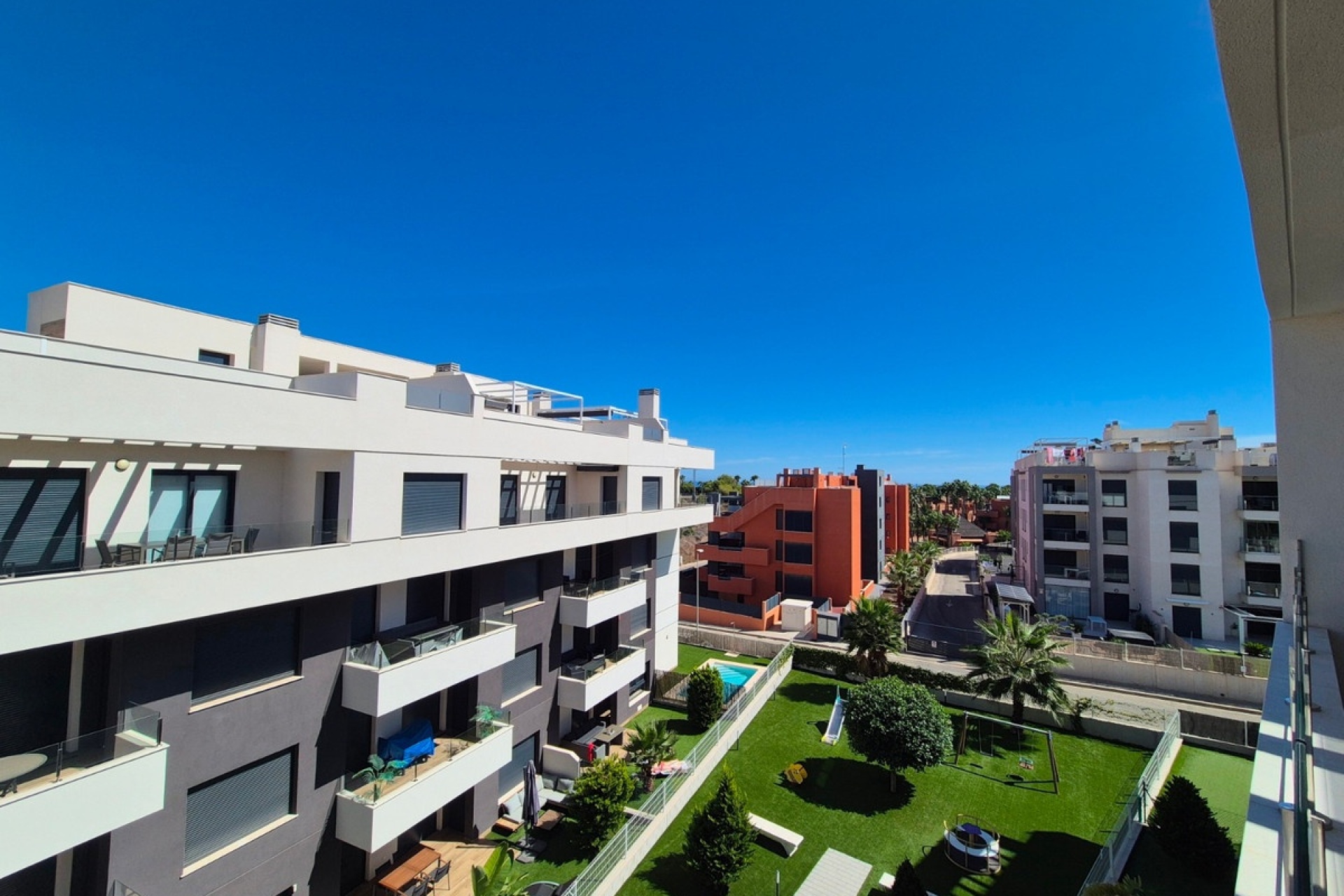 Resale - apartment - Orihuela - Villamartin