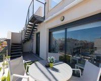 Resale - apartment - Orihuela - Villamartin