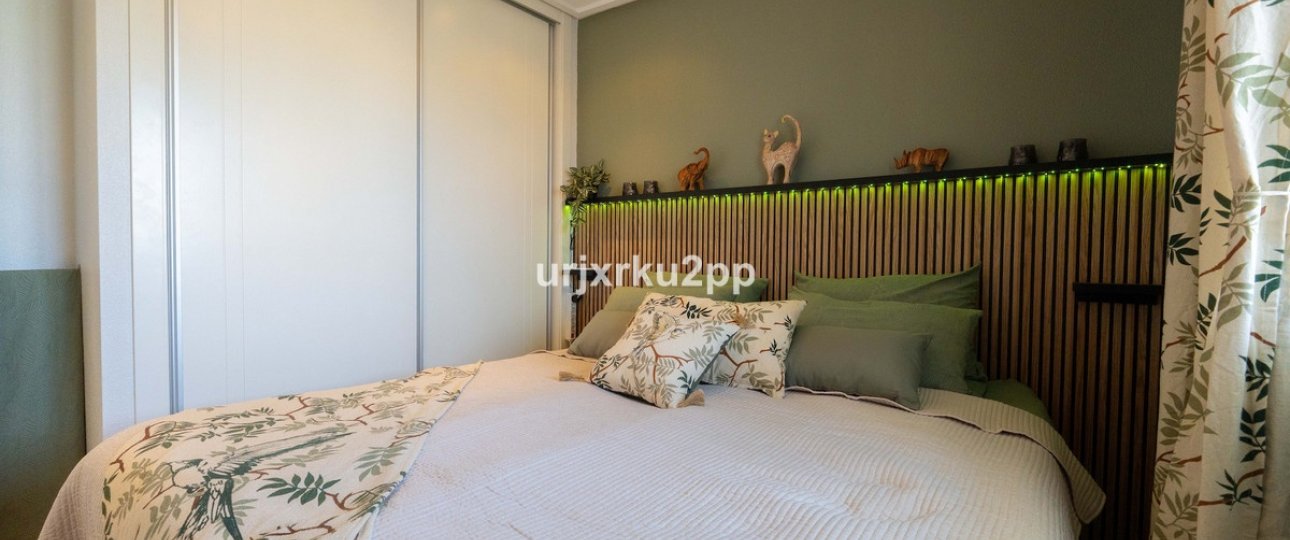Resale - apartment - Orihuela - Villamartin