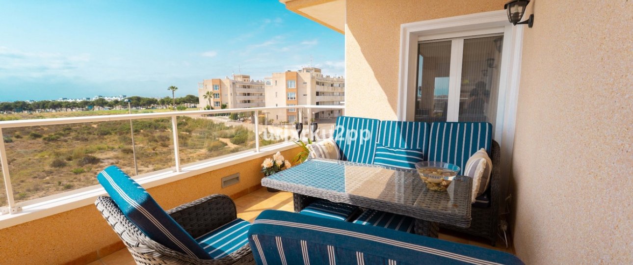 Resale - apartment - Orihuela - Villamartin