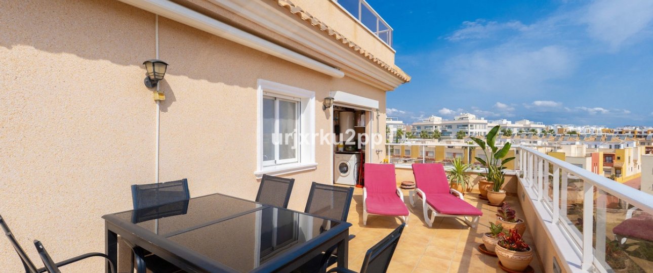 Resale - apartment - Orihuela - Villamartin