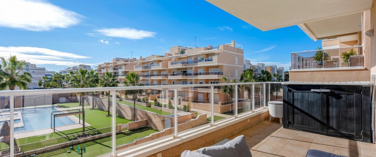 Resale - apartment - Orihuela - Villamartin