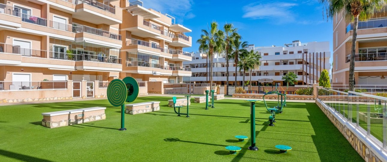 Resale - apartment - Orihuela - Villamartin
