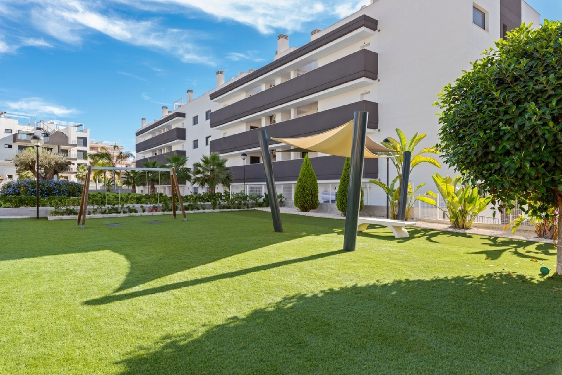 Resale - apartment - Orihuela - Villamartin
