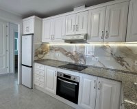 Resale - apartment - Orihuela - Villamartin