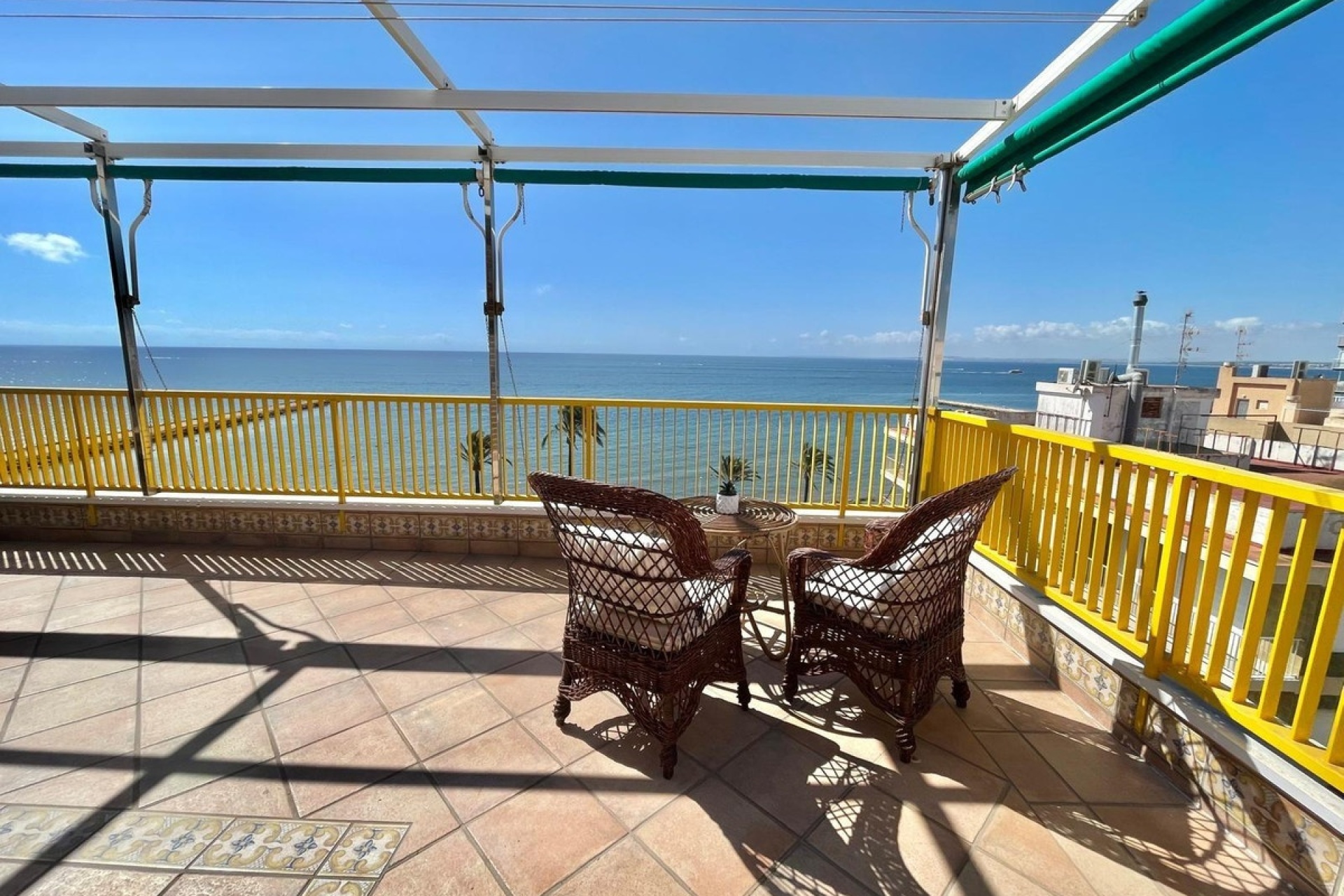 Resale - apartment - Santa Pola - Santa Pola Centro