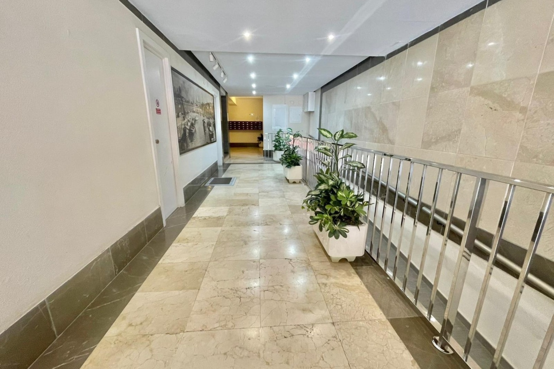 Resale - apartment - Santa Pola - Santa Pola Centro