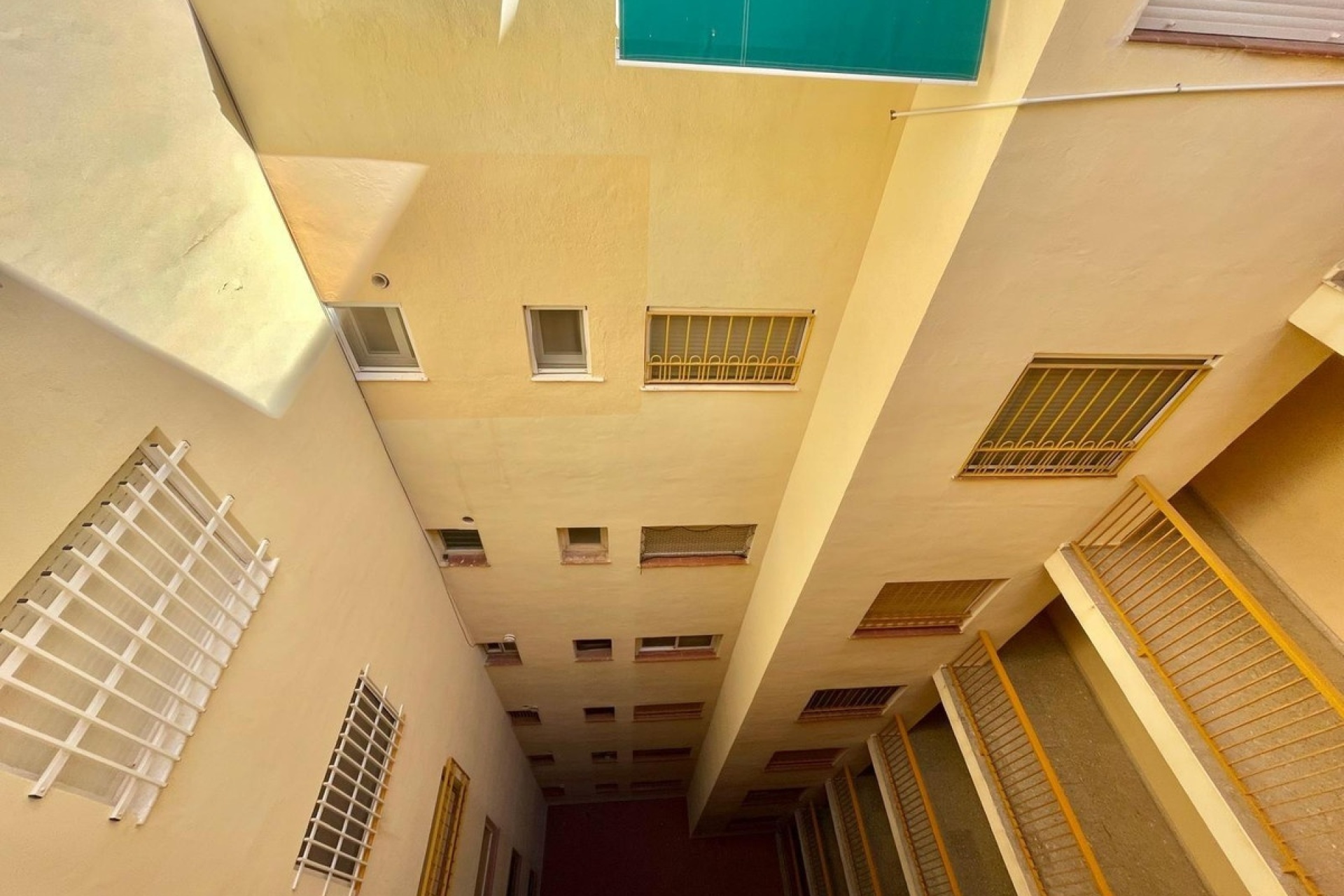 Resale - apartment - Santa Pola - Santa Pola Centro