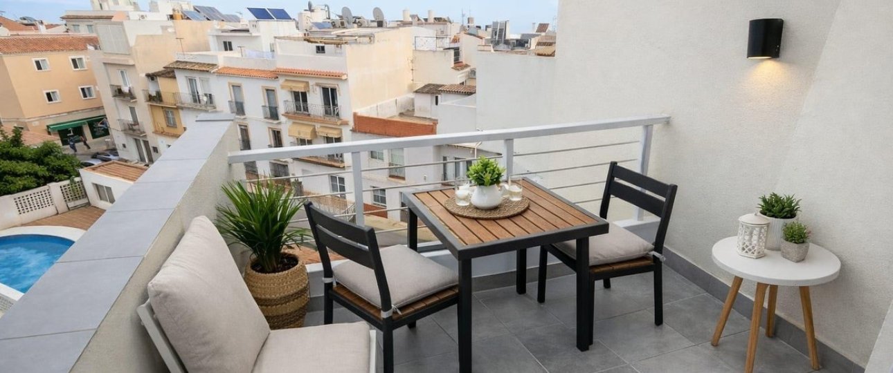 Resale - apartment - Torremolinos - La Carihuela
