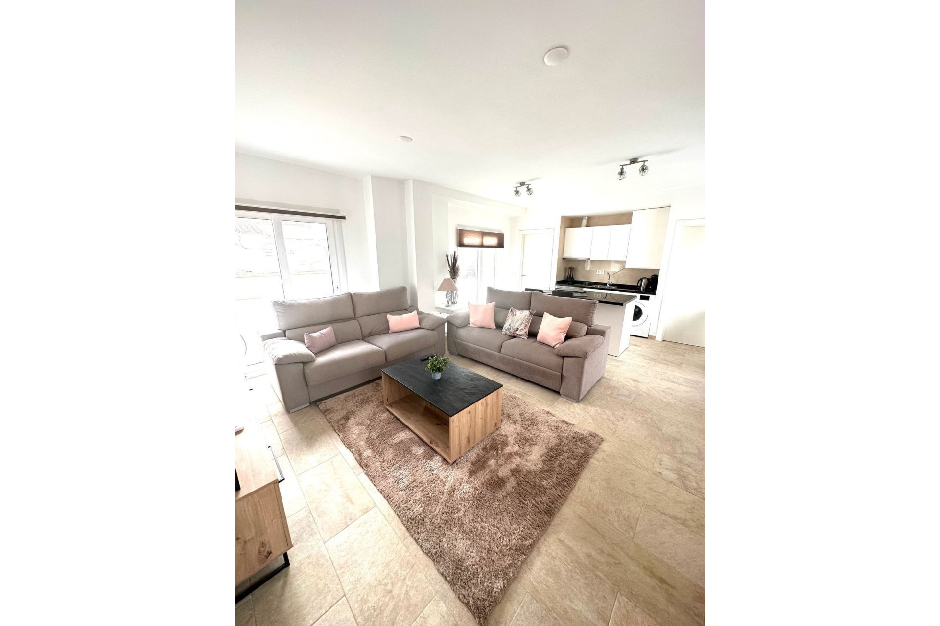 Resale - apartment - Torremolinos - La Carihuela