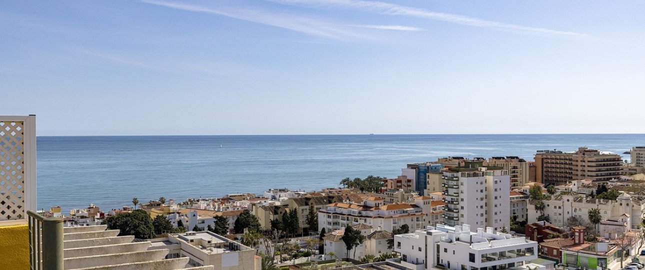 Resale - apartment - Torremolinos - La Carihuela
