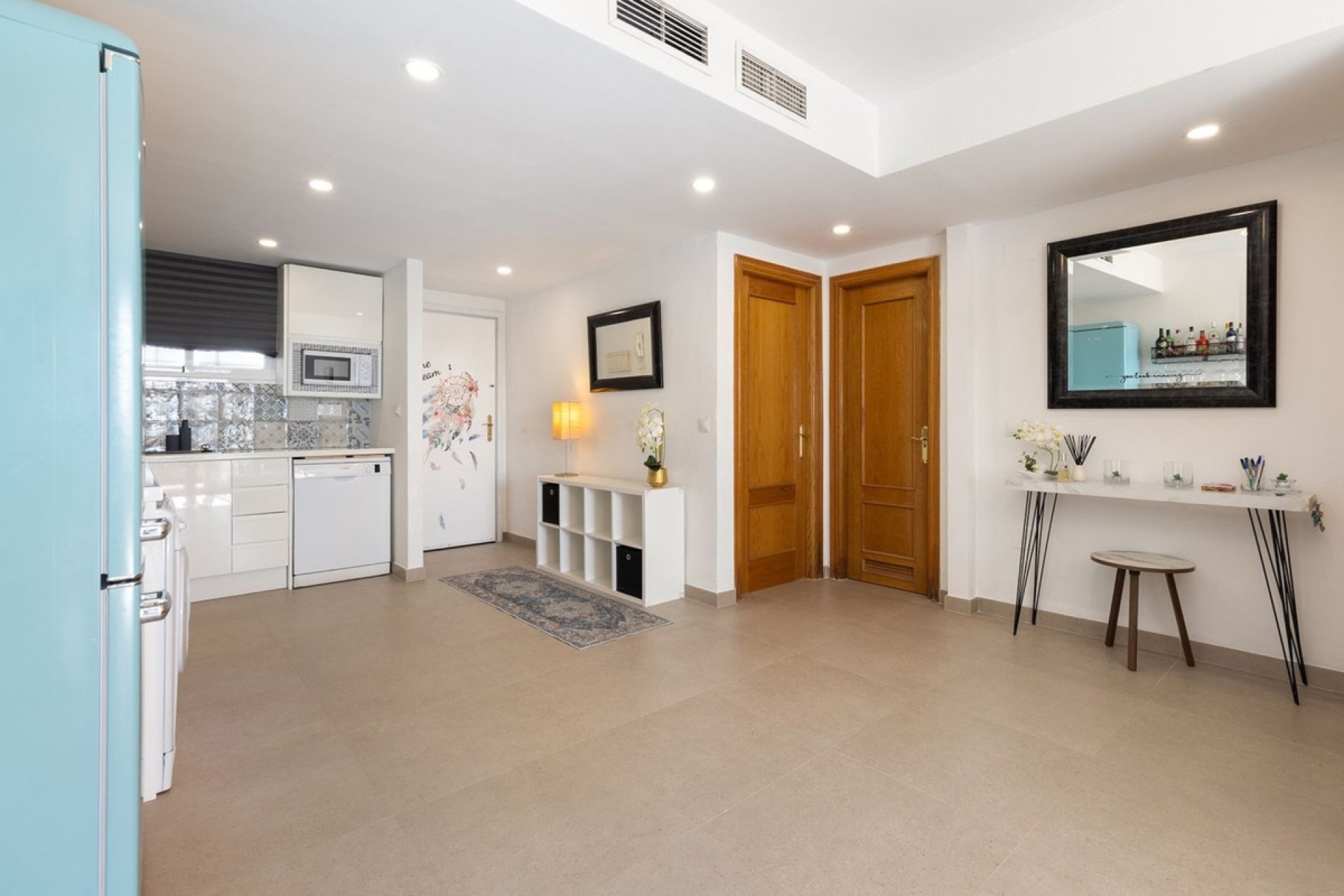 Resale - apartment - Torremolinos - La Carihuela