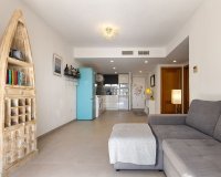 Resale - apartment - Torremolinos - La Carihuela