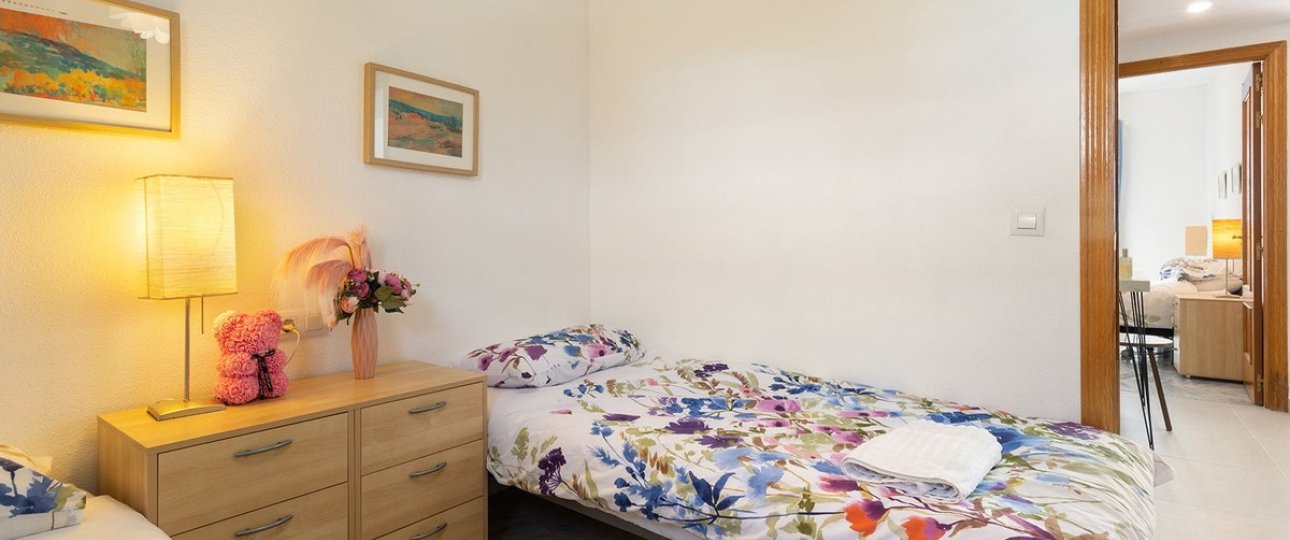 Resale - apartment - Torremolinos - La Carihuela