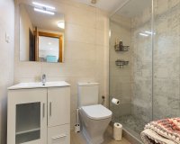 Resale - apartment - Torremolinos - La Carihuela
