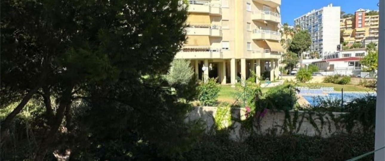 Resale - apartment - Torremolinos - La Carihuela
