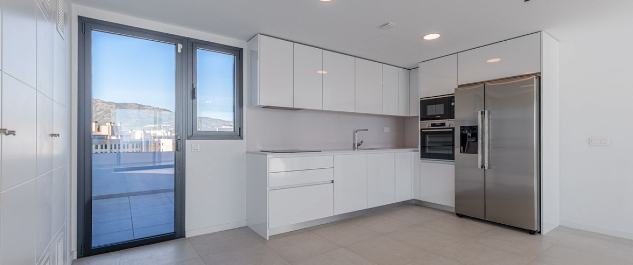 Resale - apartment - Torremolinos - Playamar