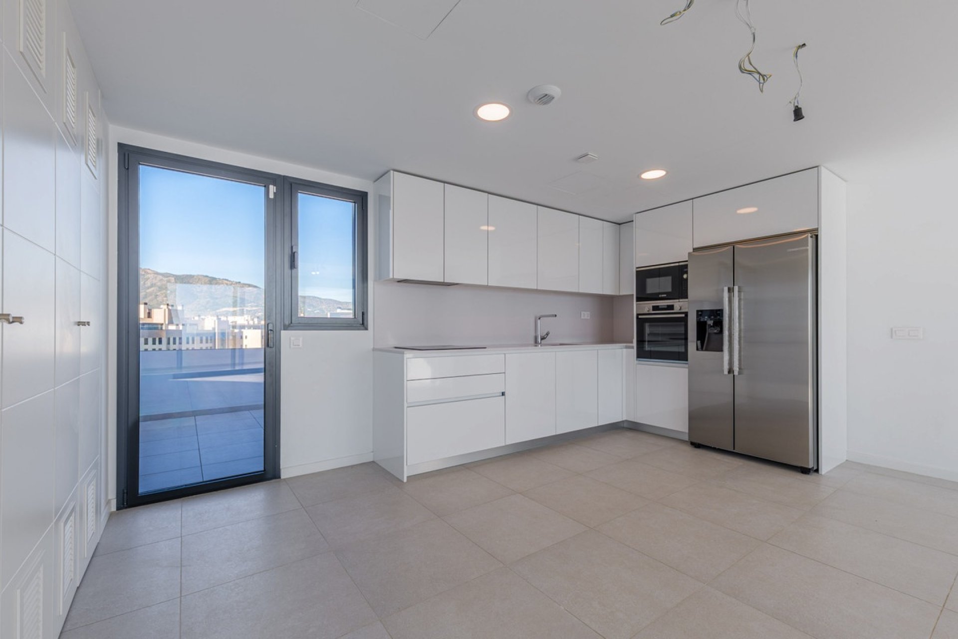 Resale - apartment - Torremolinos - Playamar