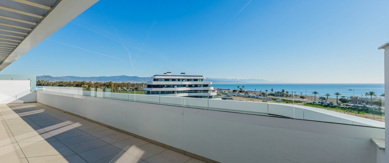 Resale - apartment - Torremolinos - Playamar