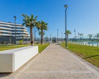 Resale - apartment - Torremolinos - Playamar