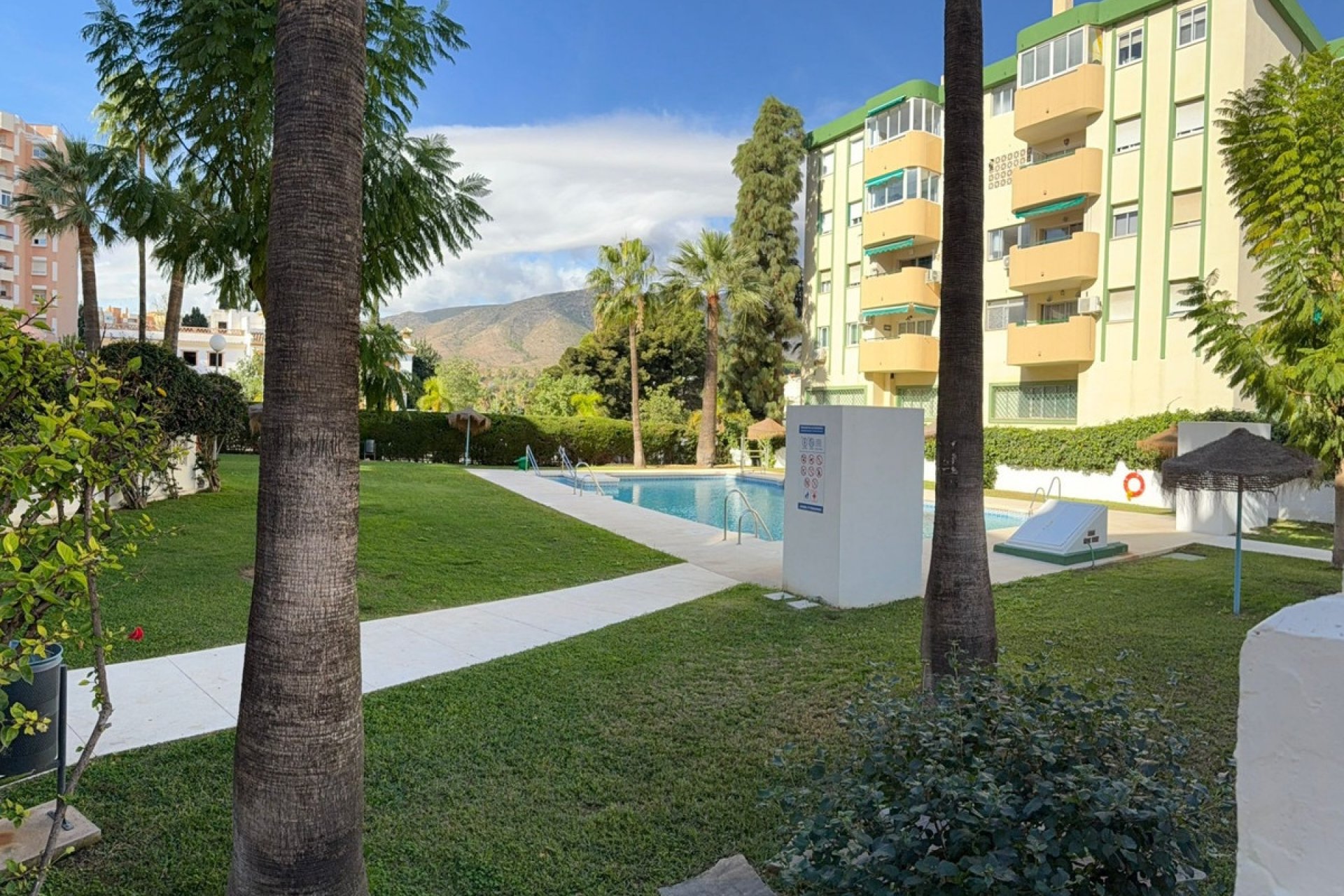 Resale - apartment - Torremolinos - Torremolinos Centro