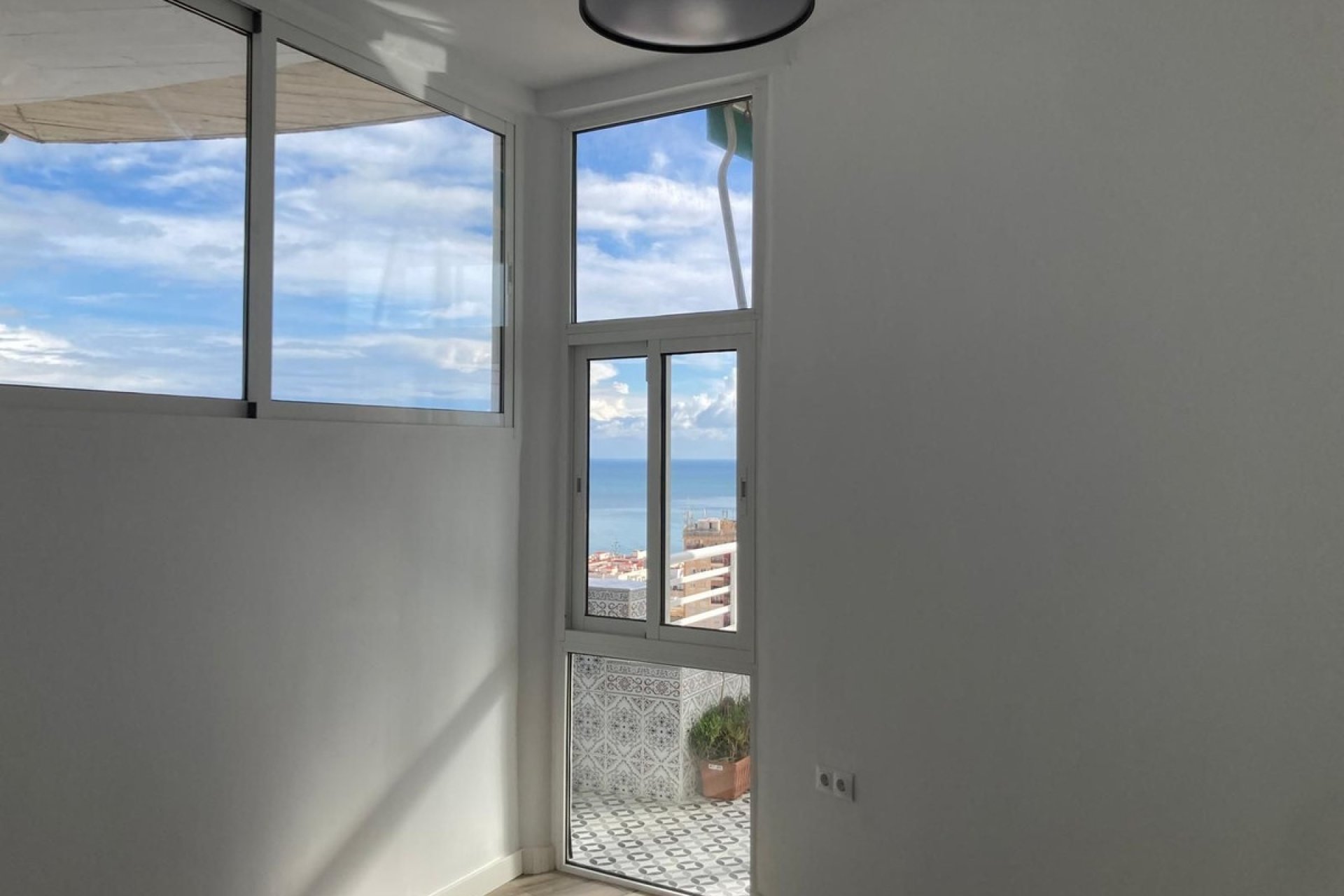 Resale - apartment - Torremolinos - Torremolinos Centro