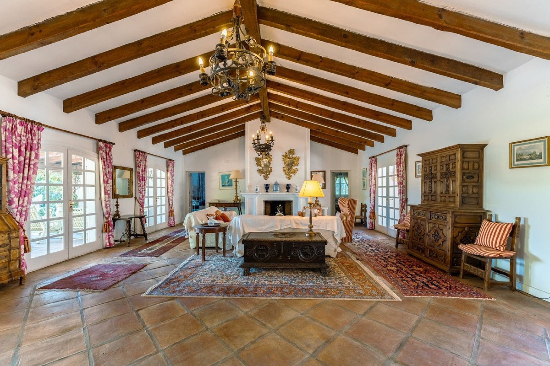 Resale - Country house - Estepona - Cancelada