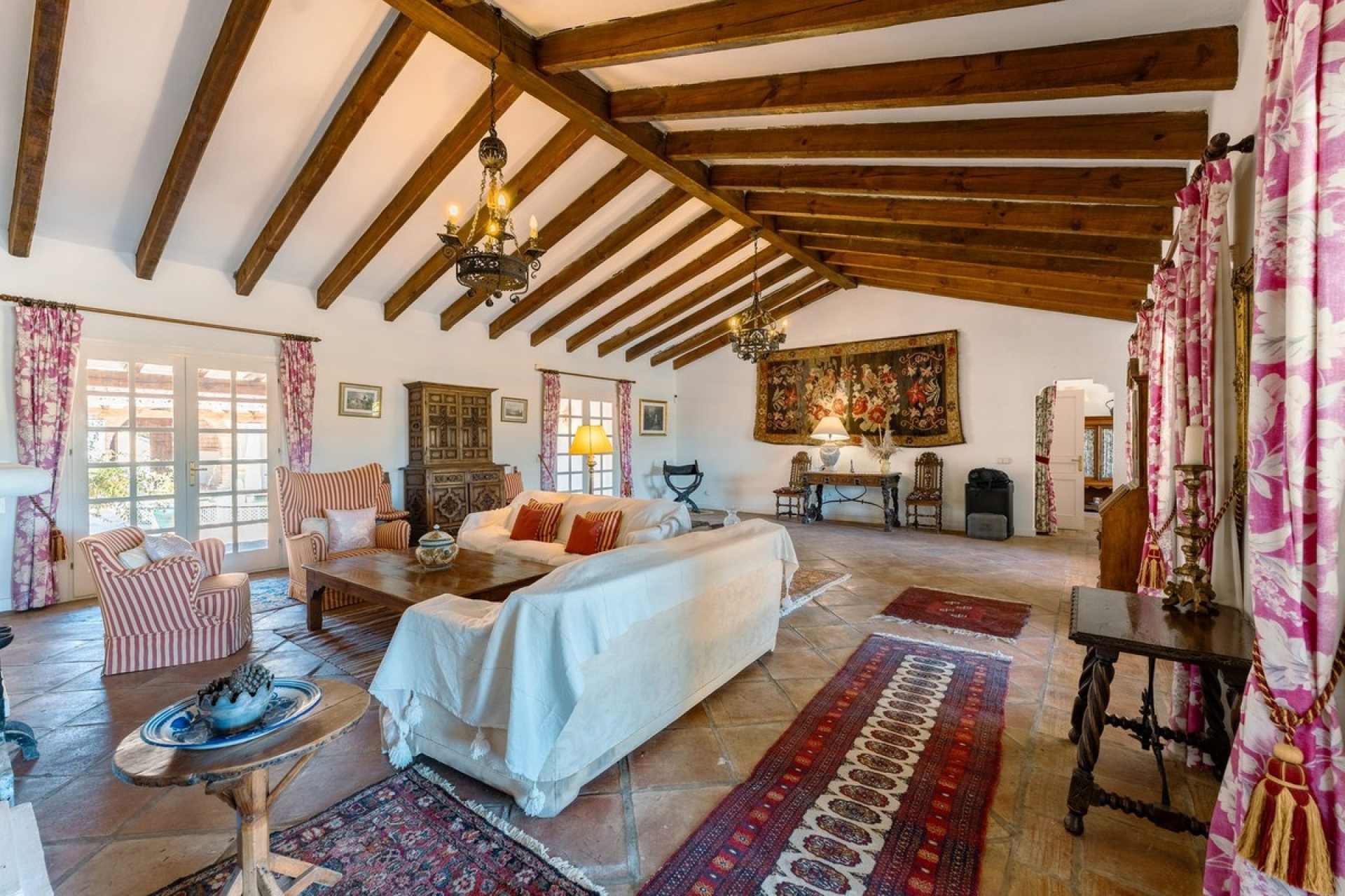Resale - Country house - Estepona - Cancelada