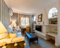 Resale - Country house - Estepona - Cancelada