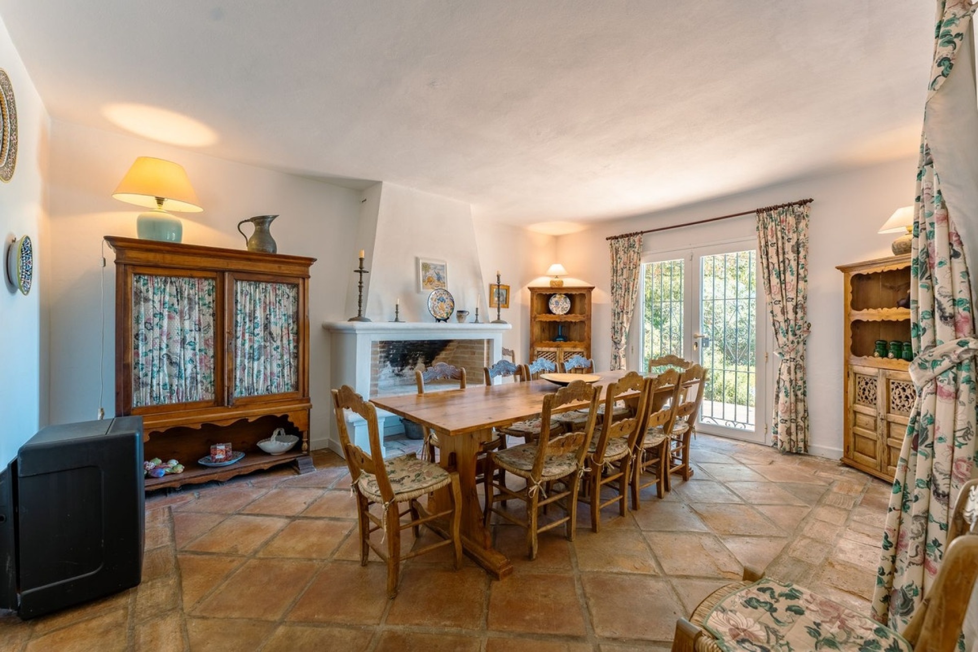 Resale - Country house - Estepona - Cancelada