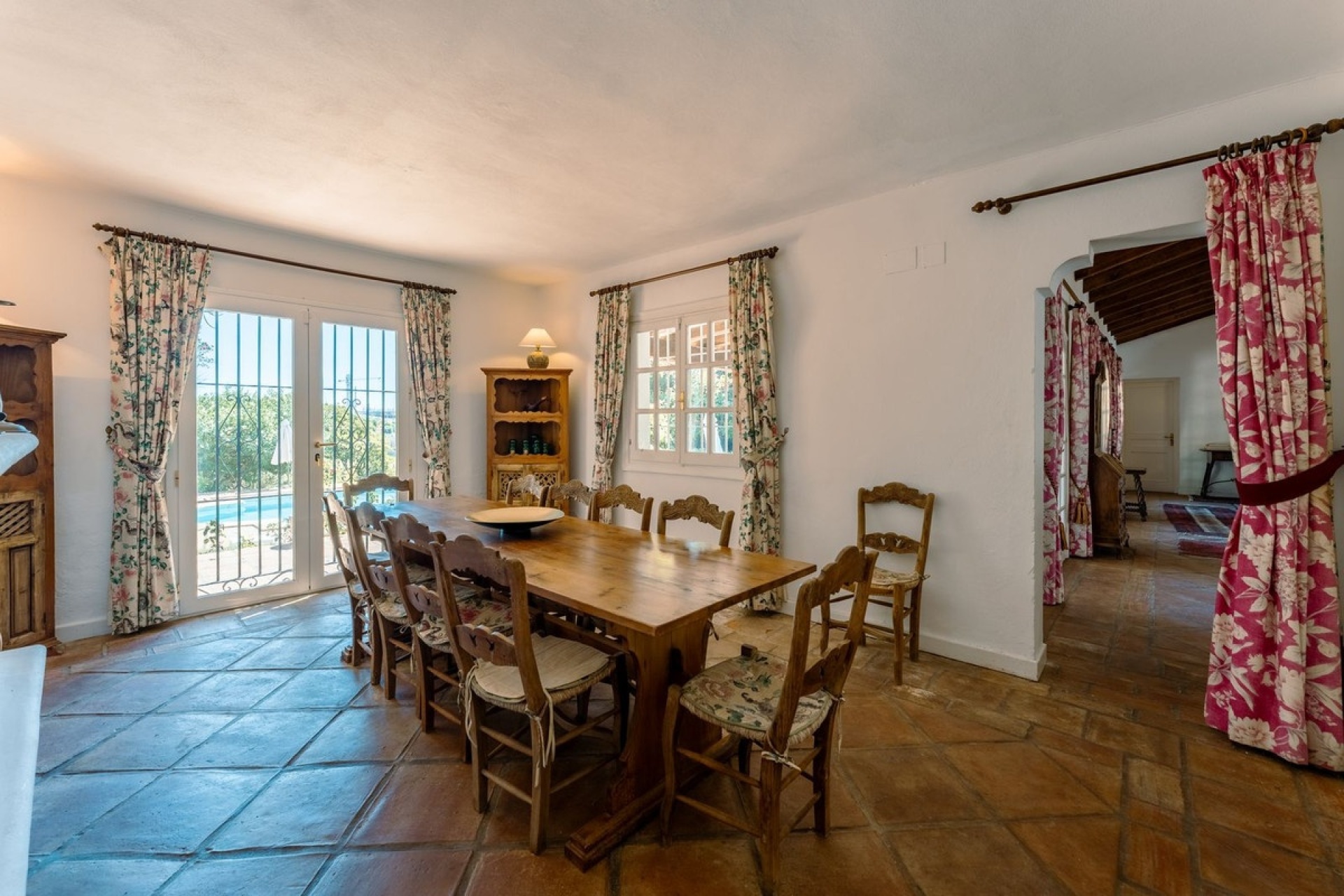 Resale - Country house - Estepona - Cancelada