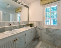 Resale - Country house - Estepona - Cancelada