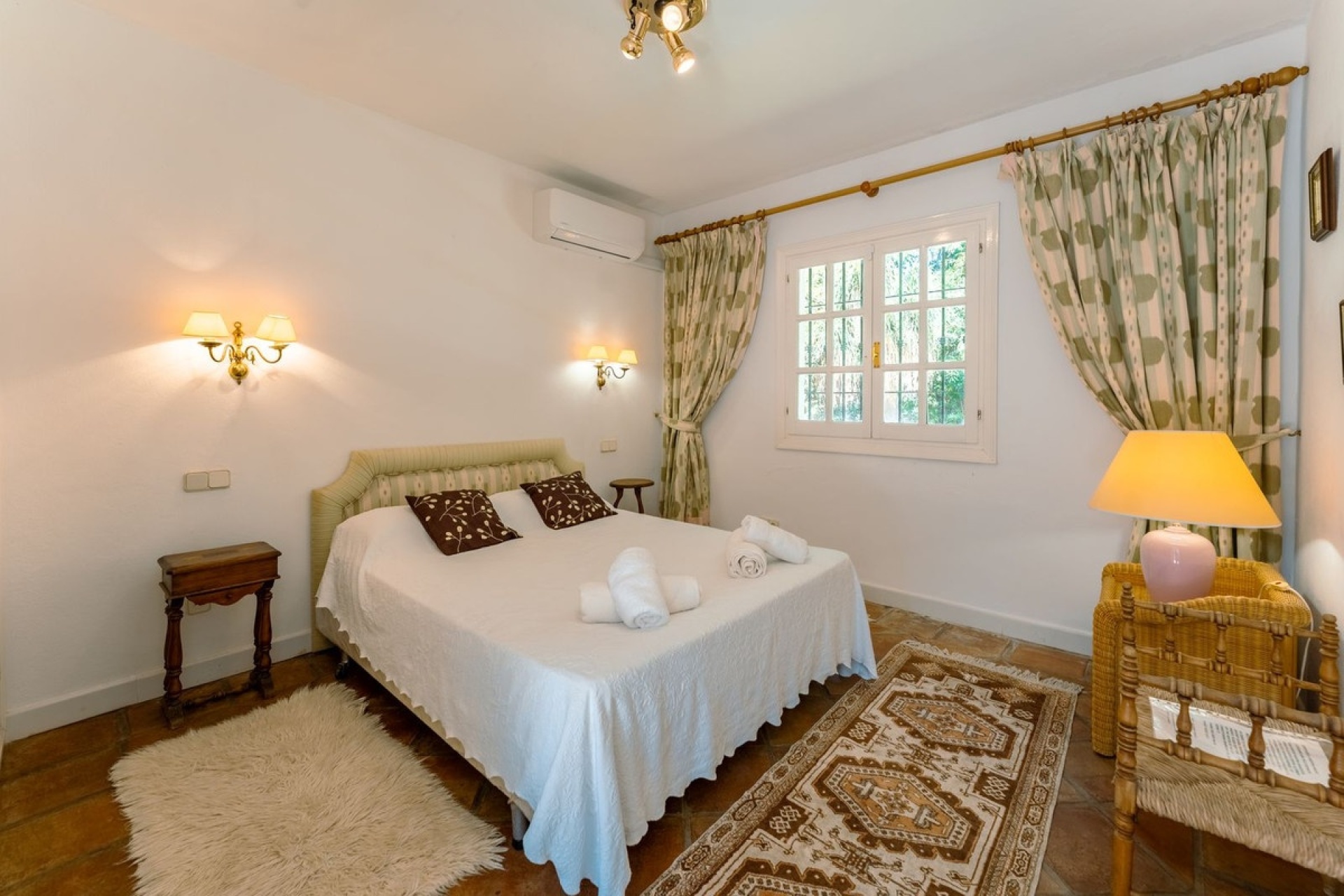 Resale - Country house - Estepona - Cancelada