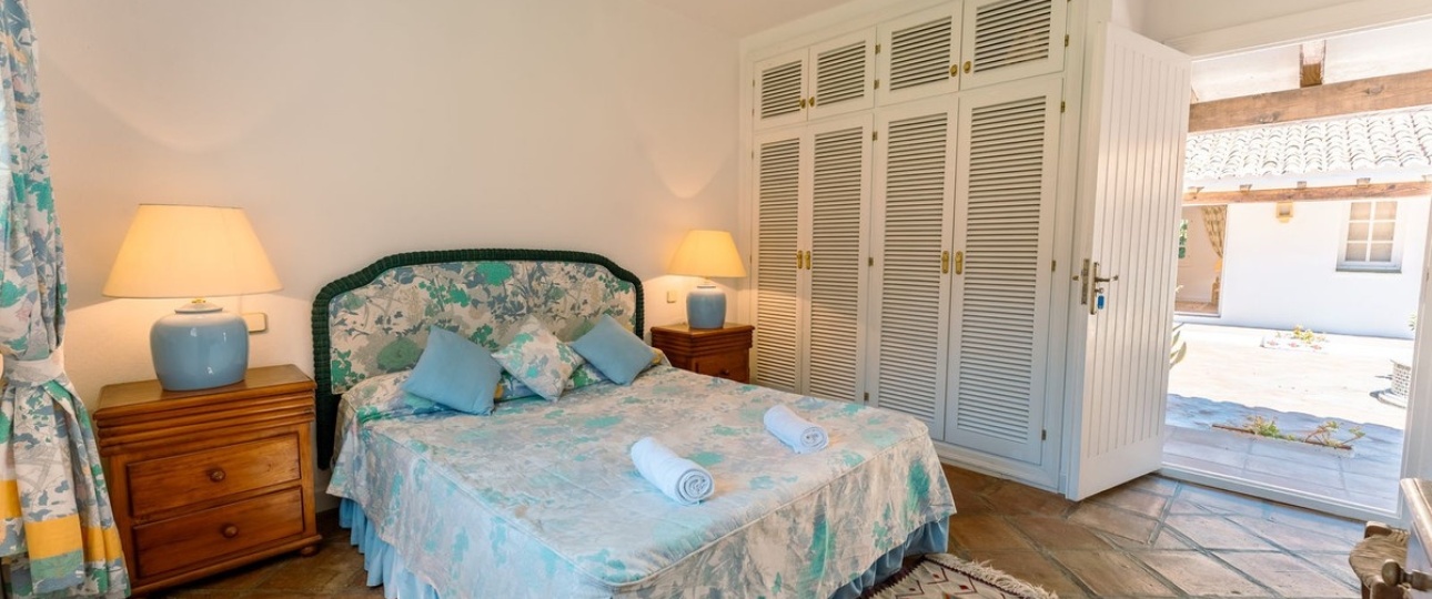 Resale - Country house - Estepona - Cancelada