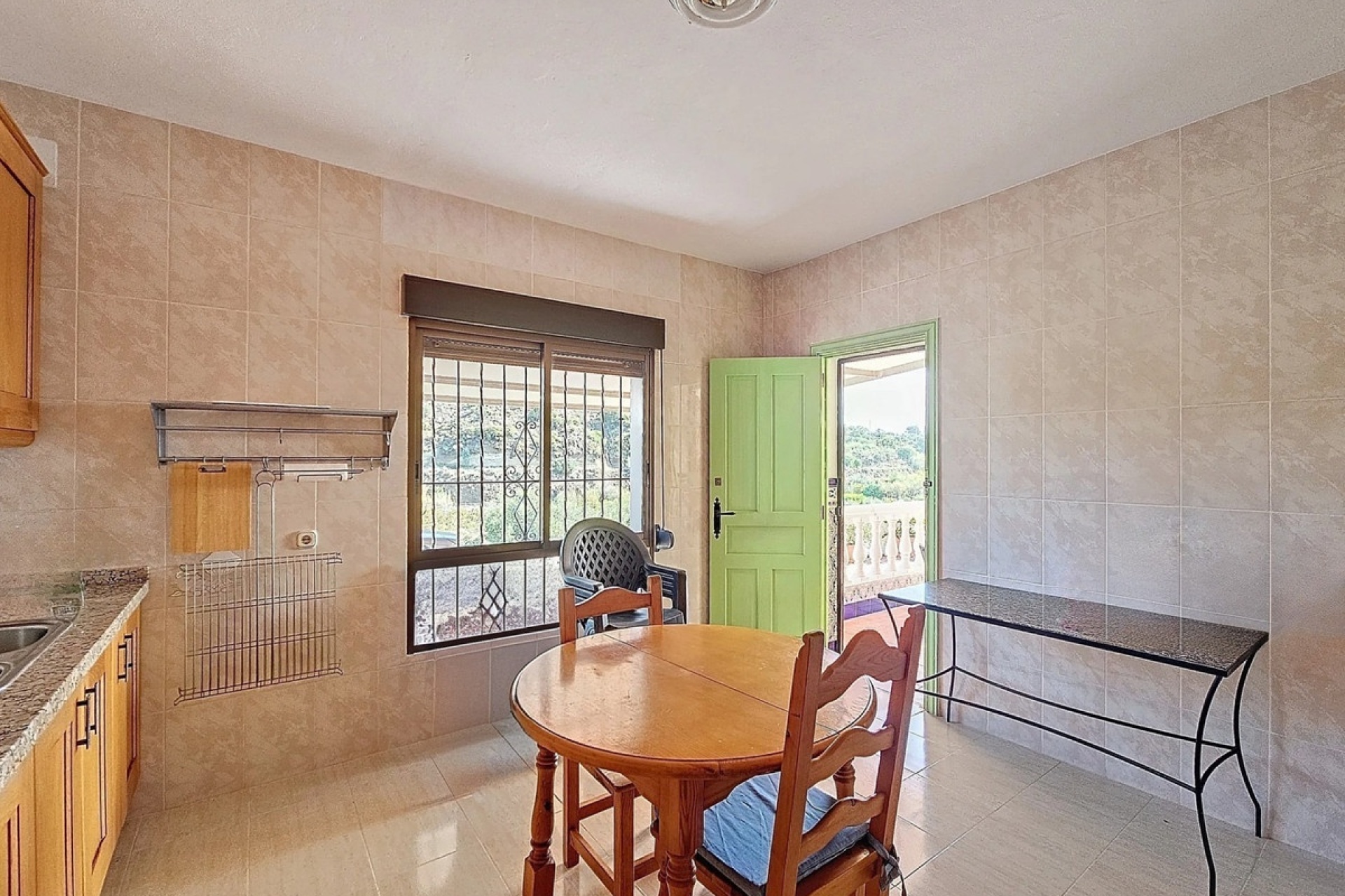 Resale - Country house - Estepona - El Padron