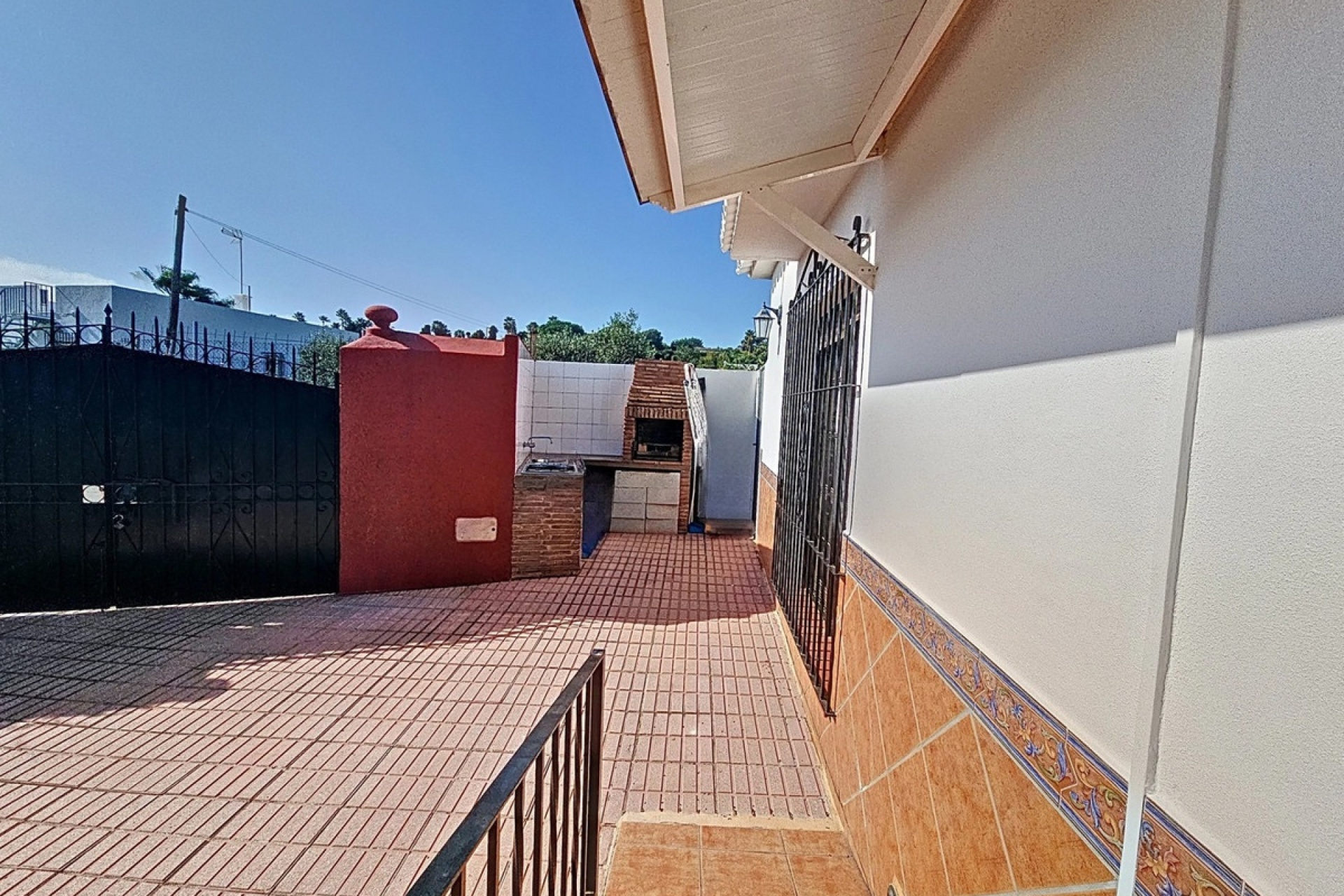 Resale - Country house - Estepona - El Padron