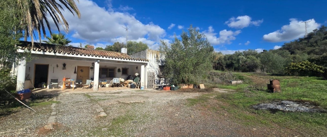 Resale - Country house - Estepona - Estepona Centro