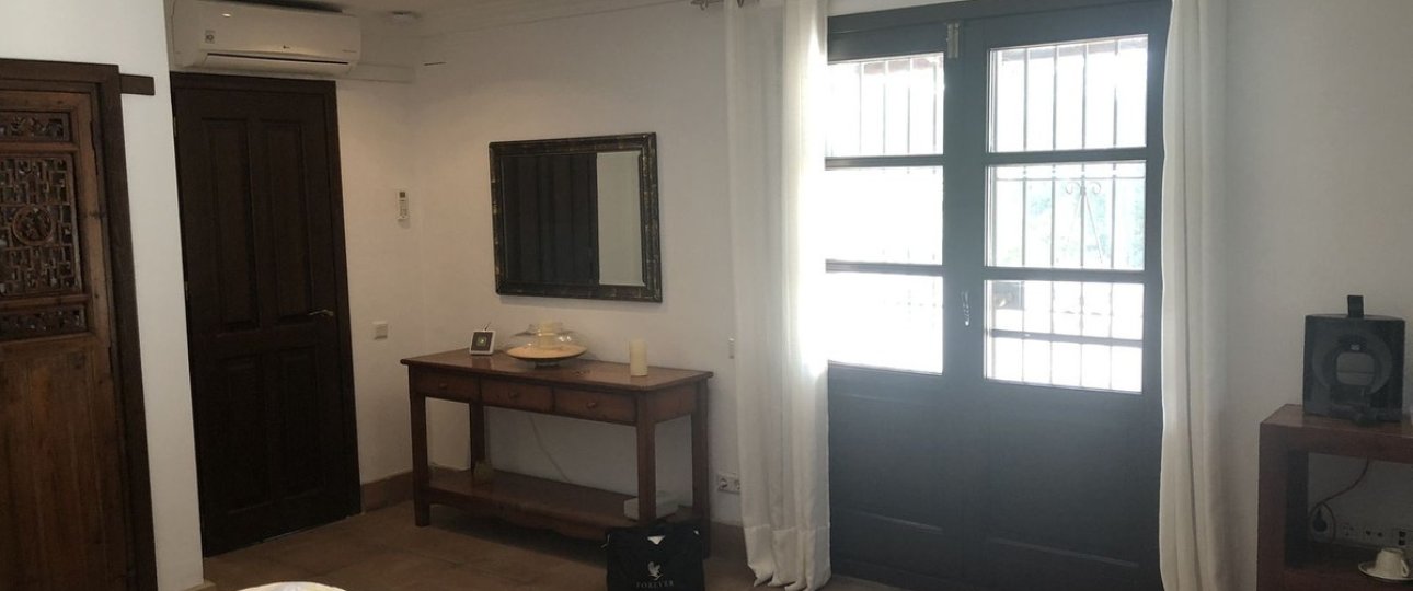 Resale - Country house - Estepona - Estepona Centro