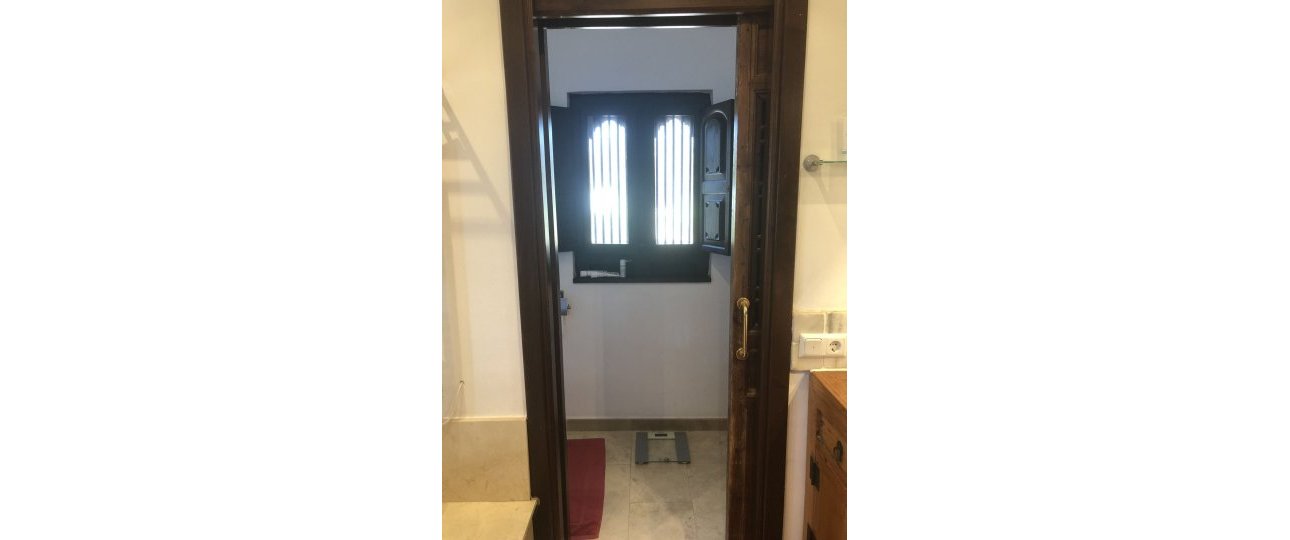 Resale - Country house - Estepona - Estepona Centro