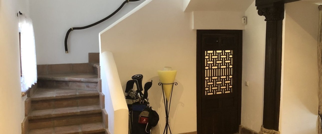 Resale - Country house - Estepona - Estepona Centro