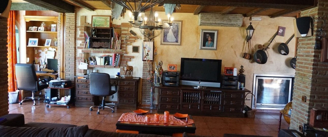 Resale - Country house - Estepona - Estepona Centro