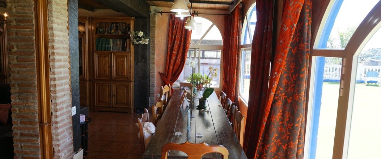 Resale - Country house - Estepona - Estepona Centro