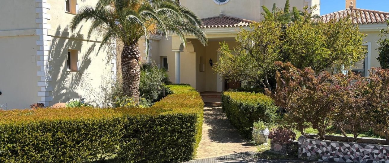 Resale - Country house - Estepona - Estepona Centro