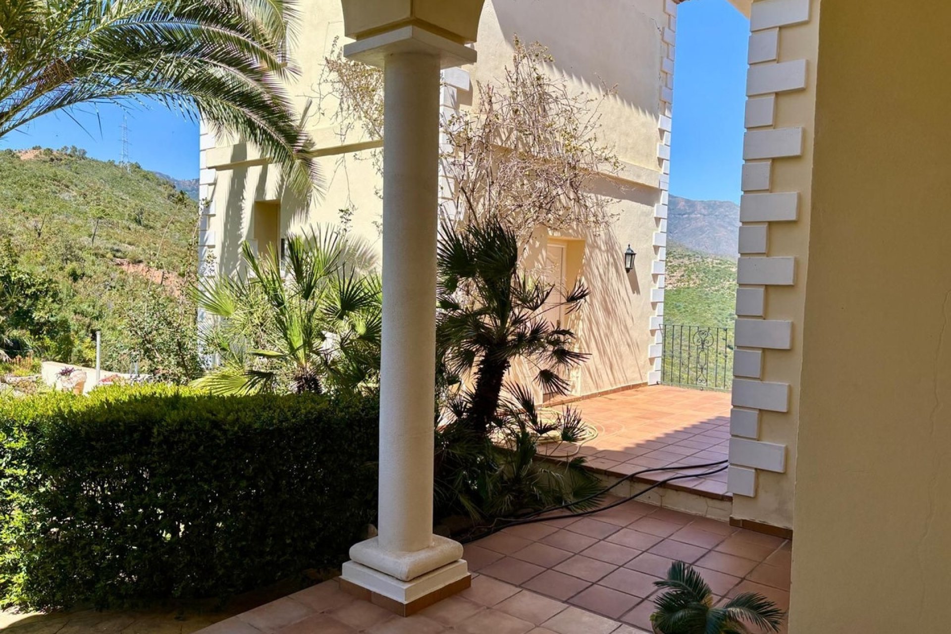 Resale - Country house - Estepona - Estepona Centro