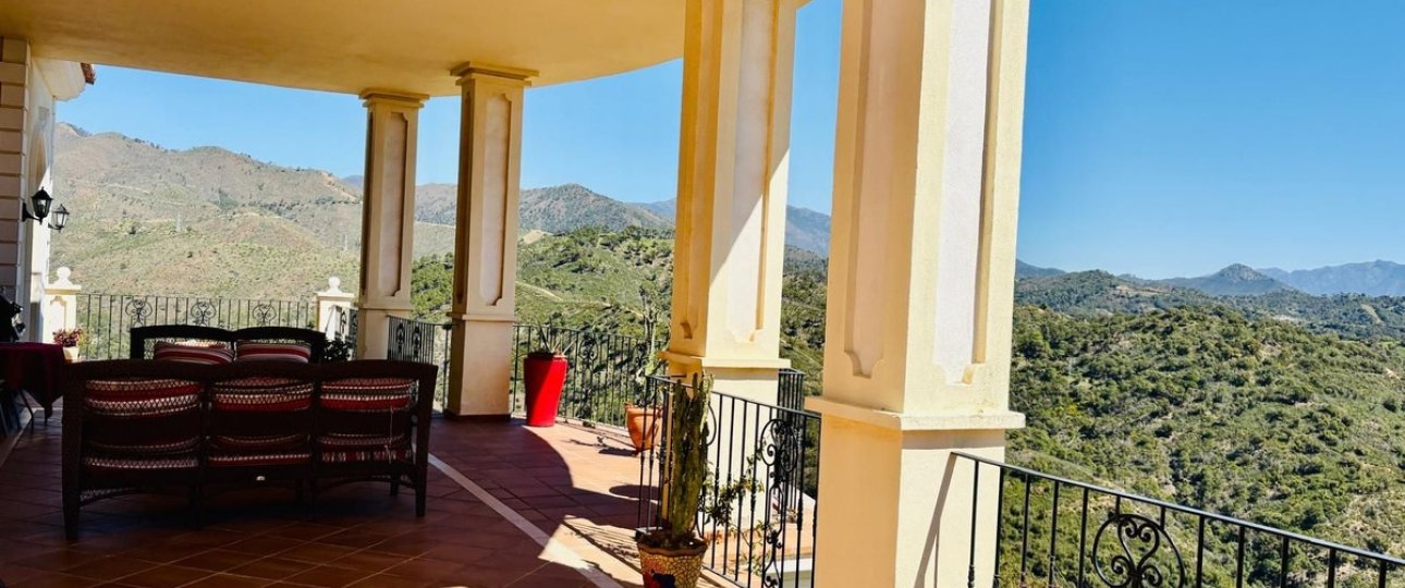Resale - Country house - Estepona - Estepona Centro